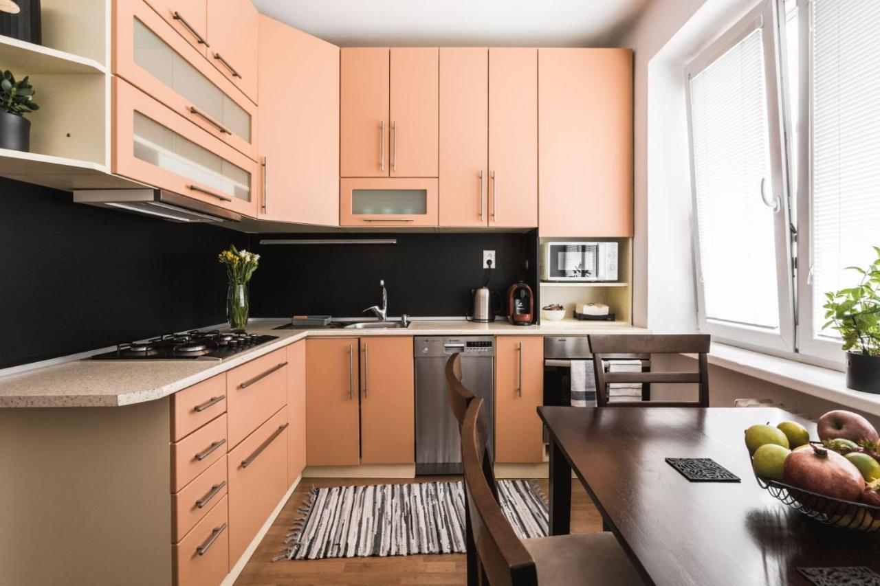 Flexihome Sk - Tolsteho - Free Parking On The Street - 2 Bedrooms Apartment Kosice