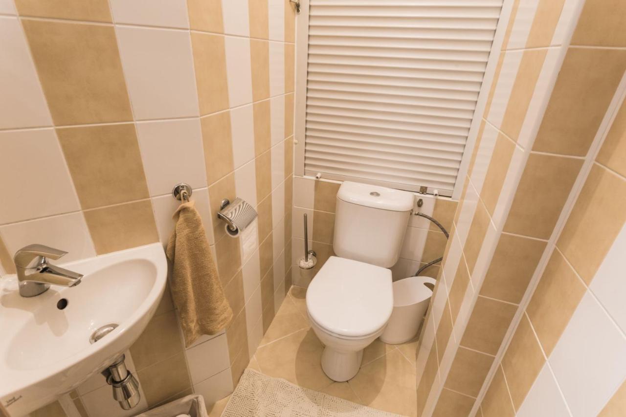 Flexihome Sk - Tolsteho - Free Parking On The Street - 2 Bedrooms *