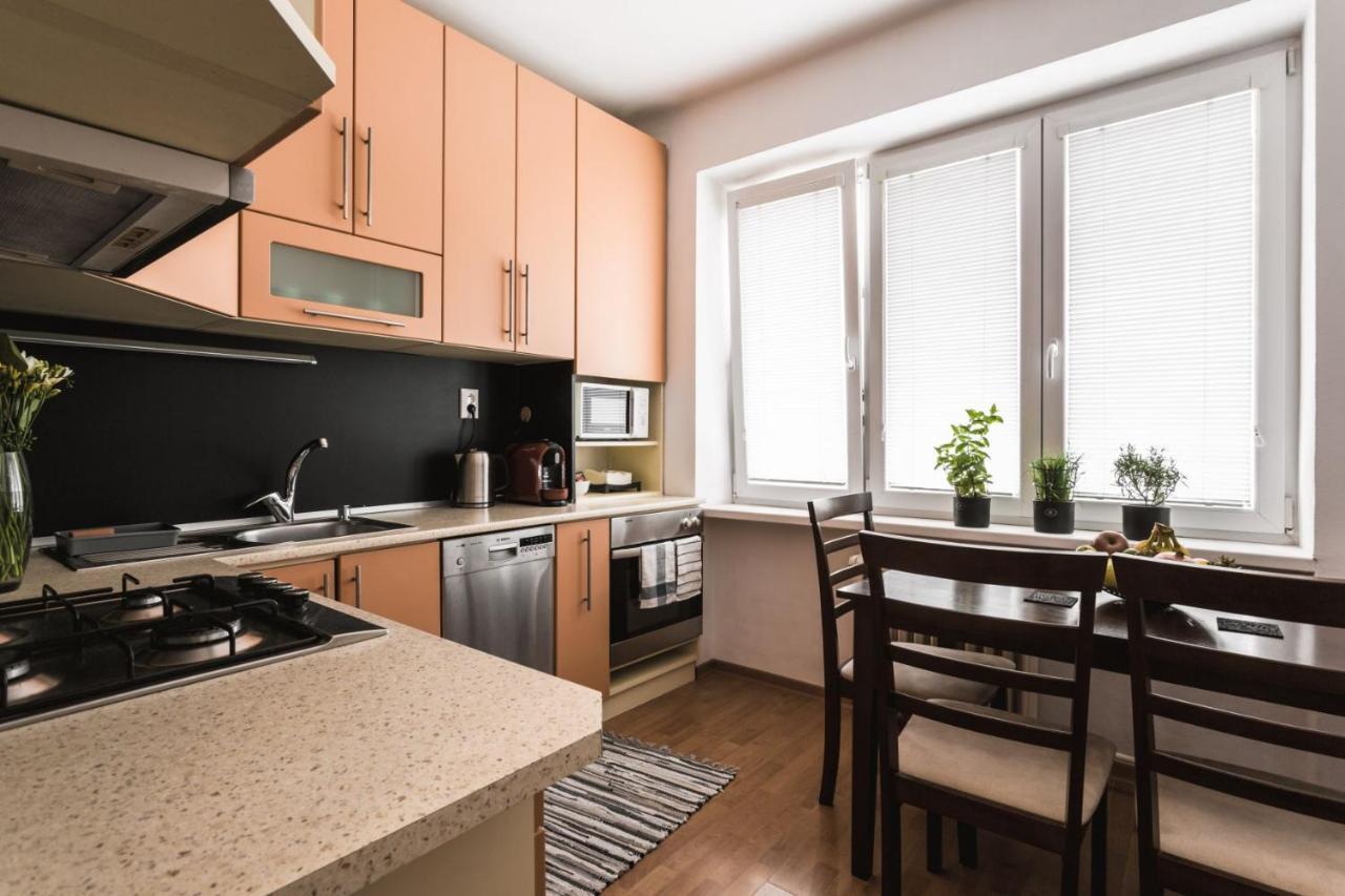Apartment Flexihome Sk - Tolsteho - Free Parking On The Street - 2 Bedrooms Kosice