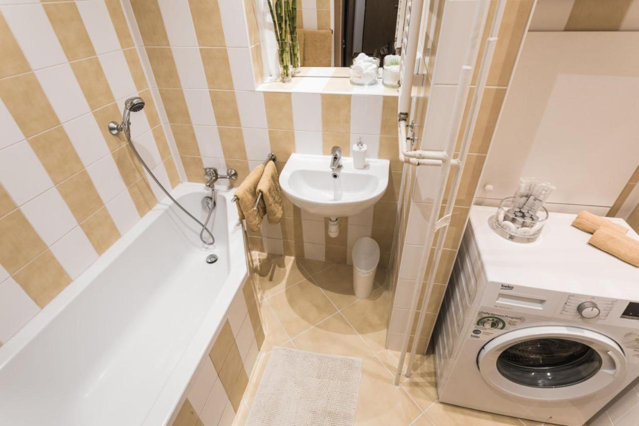 Flexihome Sk - Tolsteho - Free Parking On The Street - 2 Bedrooms Apartment Kosice