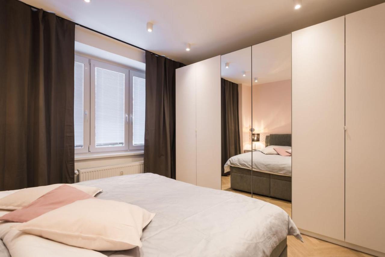 Flexihome Sk - Tolsteho - Free Parking On The Street - 2 Bedrooms Apartment Kosice