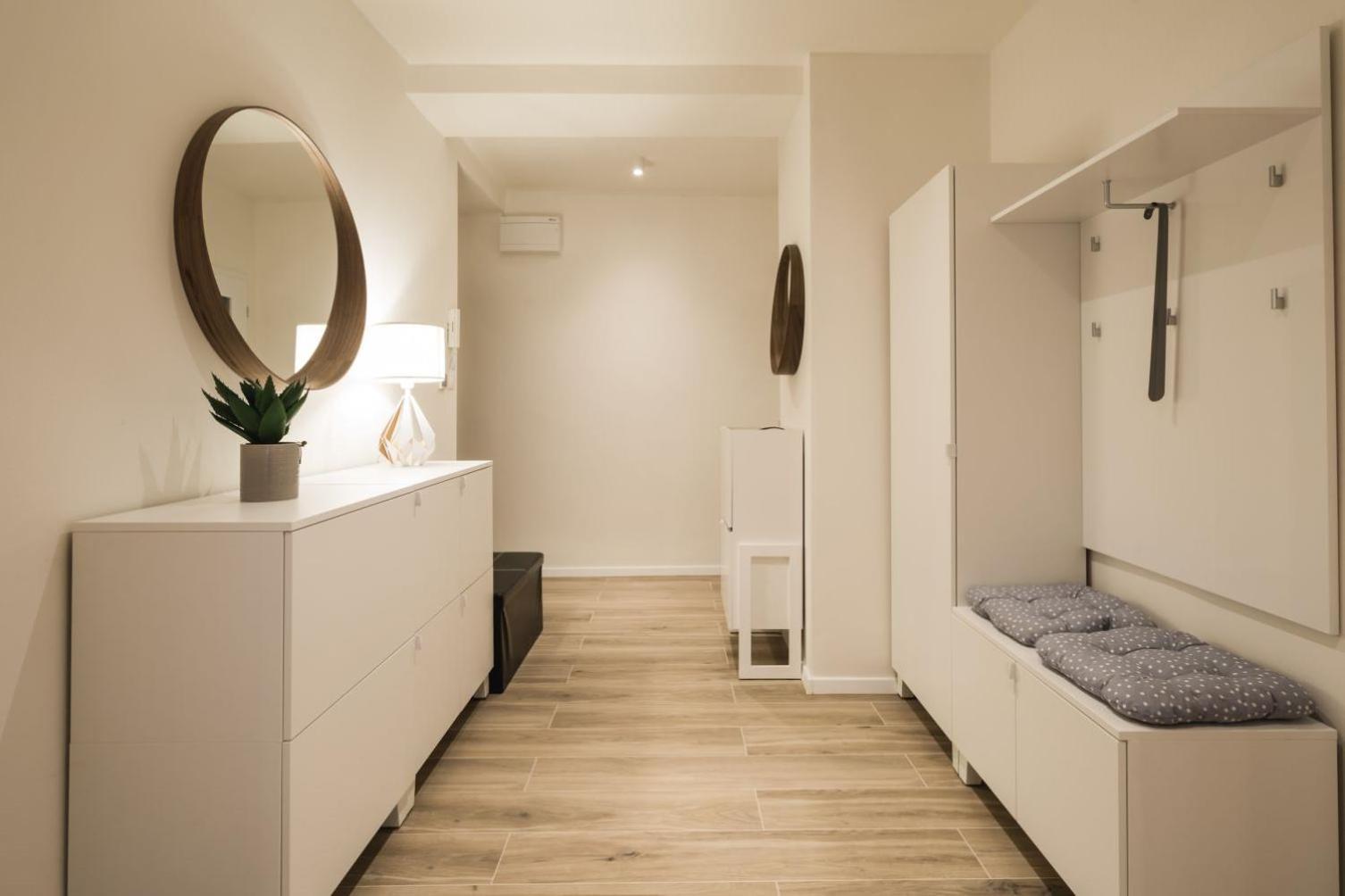 Flexihome Sk - Tolsteho - Free Parking On The Street - 2 Bedrooms * Kosice